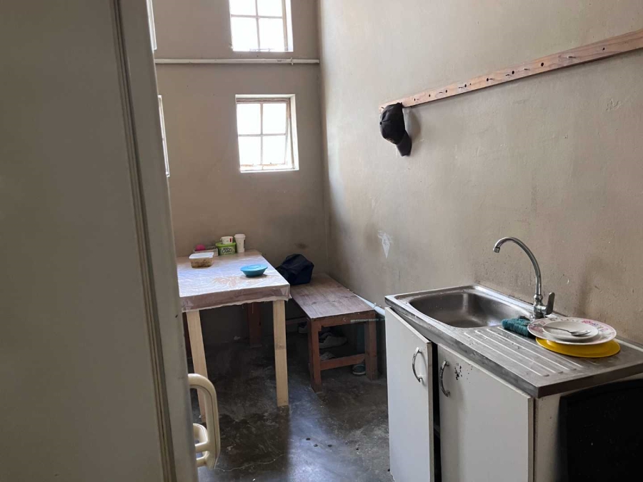 To Let Commercial Property for Rent in Woodstock Western Cape